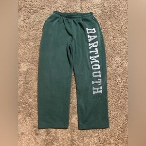 Vintage NCAA Dartmouth College “triple green” pants 00s size medium